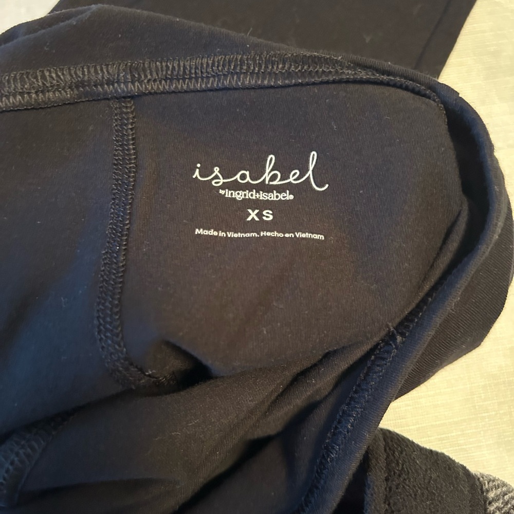 Isabel Maternity by Ingrid & Isabel Black Maternity Leggings with Tags - Picture 2 of 5